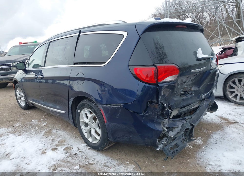 2017 CHRYSLER PACIFICA TOURING-L PLUS VIN: 2C4RC1EG1HR811351