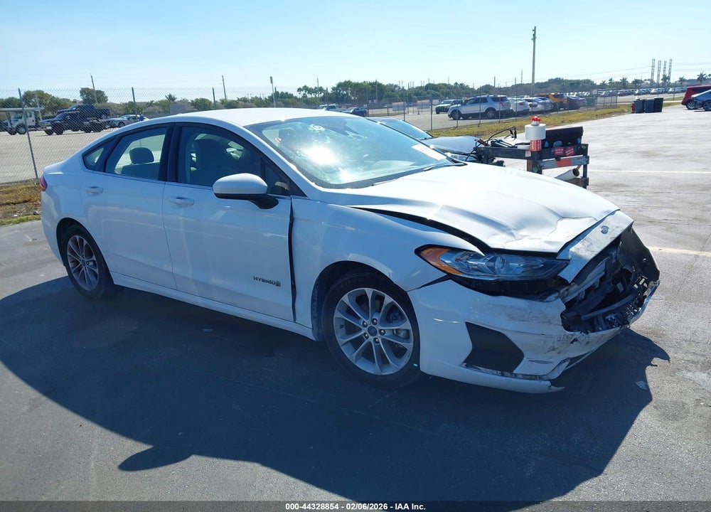 2019 FORD FUSION HYBRID SE VIN: 3FA6P0LU2KR262924