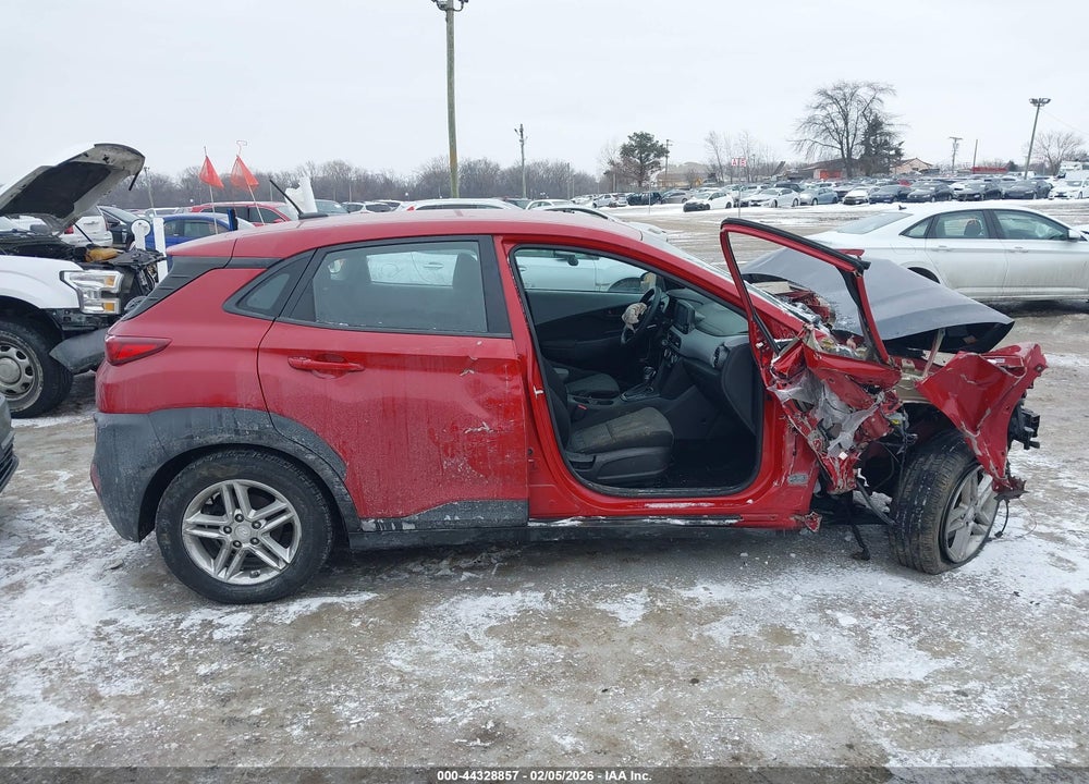 2019 HYUNDAI KONA SE VIN: KM8K12AA5KU258983