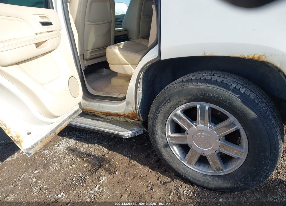 2007 CADILLAC ESCALADE STANDARD VIN: 1GYFK63817R288006