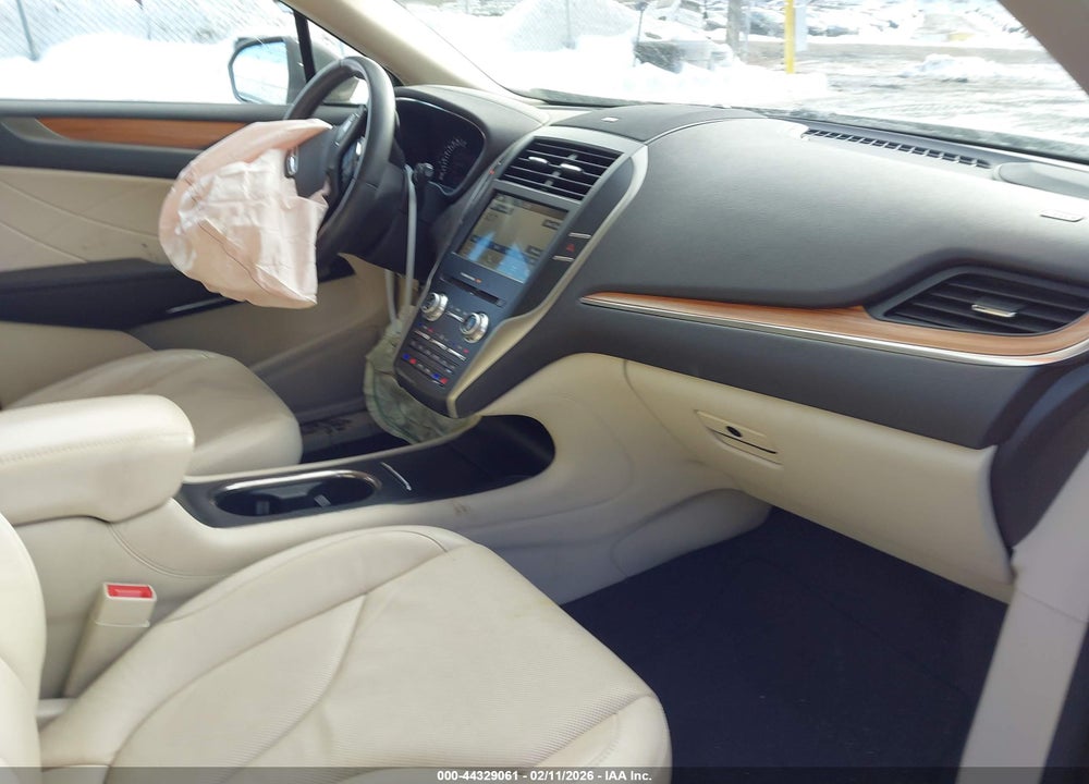 2016 LINCOLN MKC RESERVE VIN: 5LMCJ3D9XGUJ05421