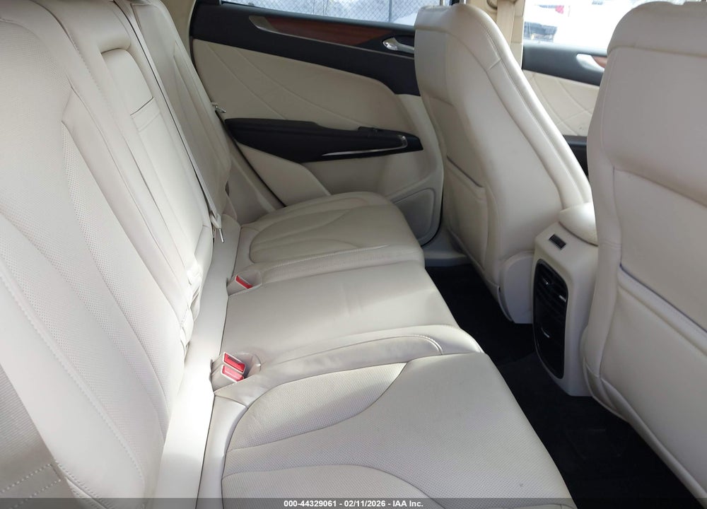 2016 LINCOLN MKC RESERVE VIN: 5LMCJ3D9XGUJ05421