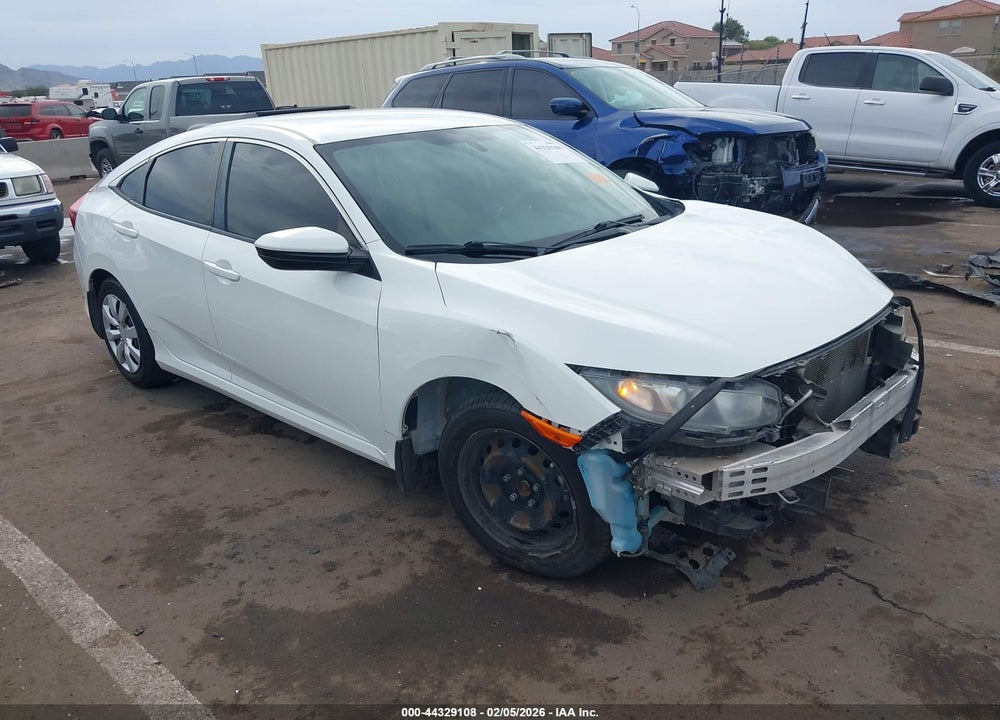 2018 HONDA CIVIC LX VIN: 19XFC2F56JE015577