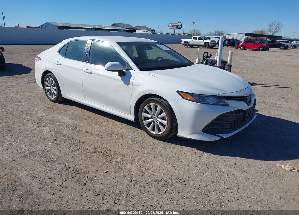 2020 TOYOTA CAMRY LE VIN: 4T1C11AK4LU510120