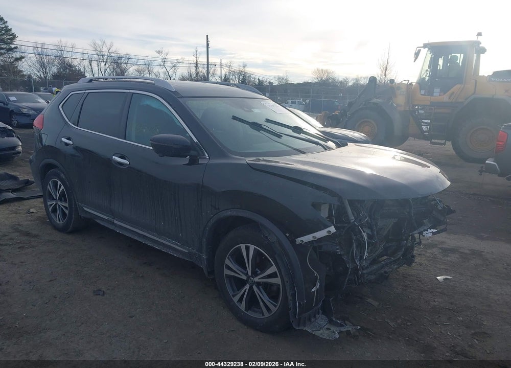 2017 NISSAN ROGUE SL VIN: 5N1AT2MT3HC761784