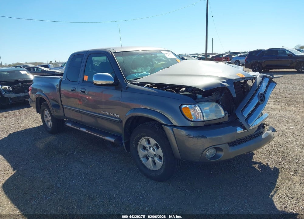 2004 TOYOTA TUNDRA SR5 V8 VIN: 5TBRT34134S445735