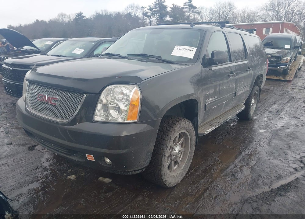 2012 GMC YUKON XL 2500 SLT VIN: 1GKW2REG1CR211940