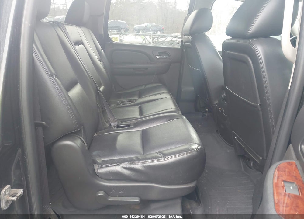 2012 GMC YUKON XL 2500 SLT VIN: 1GKW2REG1CR211940