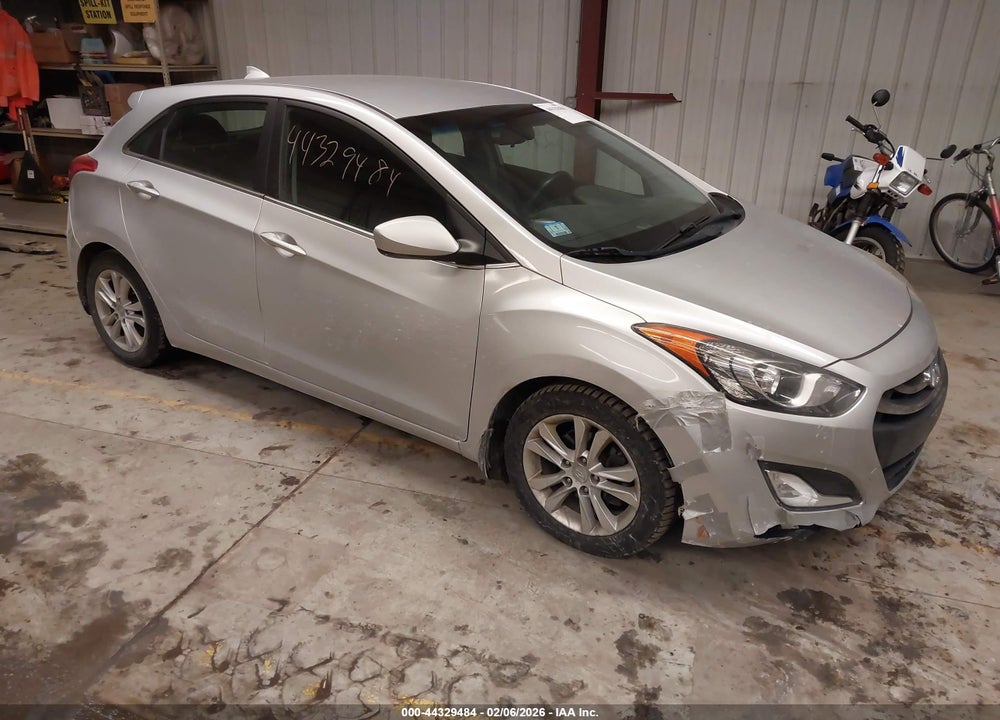 2013 HYUNDAI ELANTRA GT VIN: KMHD35LE7DU152932
