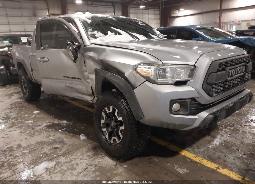2017 TOYOTA TACOMA TRD OFF ROAD VIN: 3TMCZ5AN4HM098663