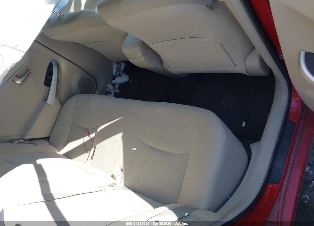 2013 TOYOTA PRIUS TWO VIN: JTDKN3DU7D5550264