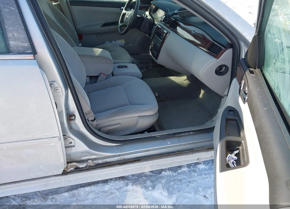 2010 CHEVROLET IMPALA LT VIN: 2G1WB5EK1A1206972