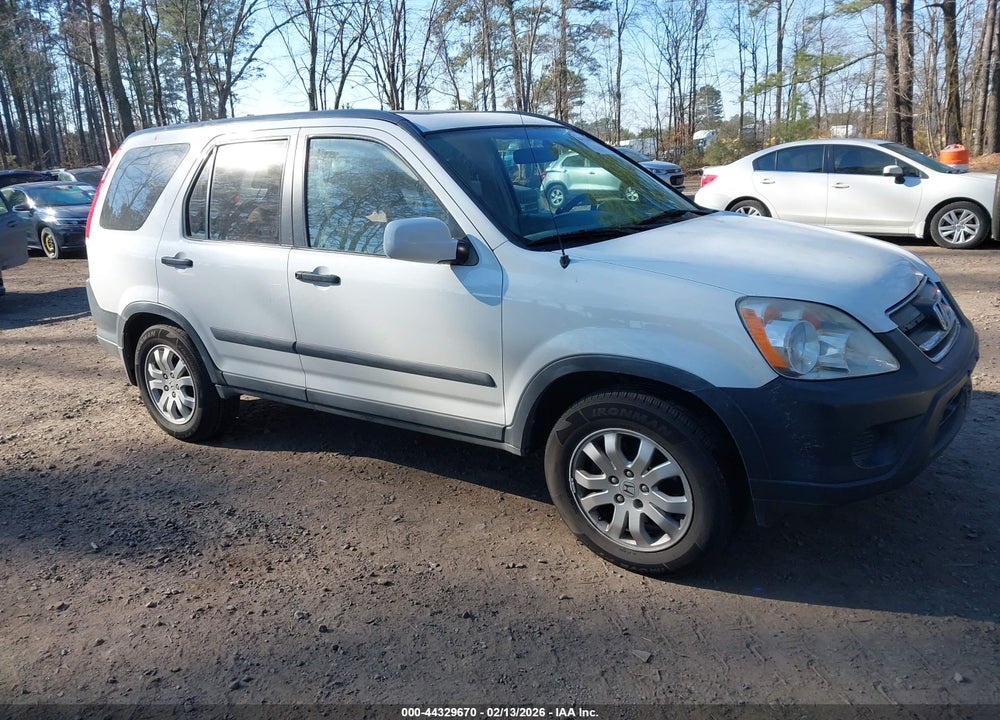 2005 HONDA CR-V EX VIN: SHSRD78895U321910