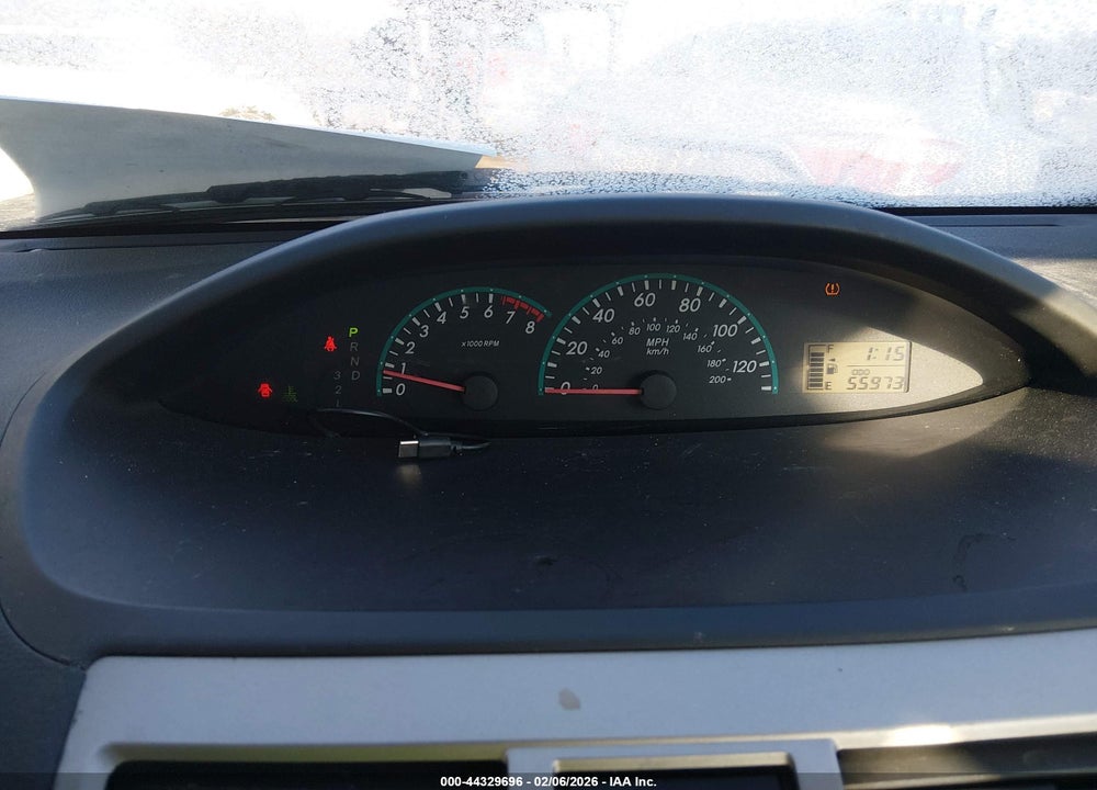 2010 TOYOTA YARIS VIN: JTDBT4K31A1365684