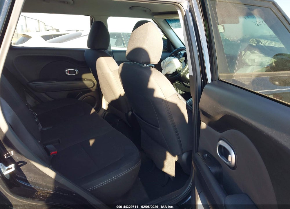 2014 KIA SOUL VIN: KNDJN2A24E7011826