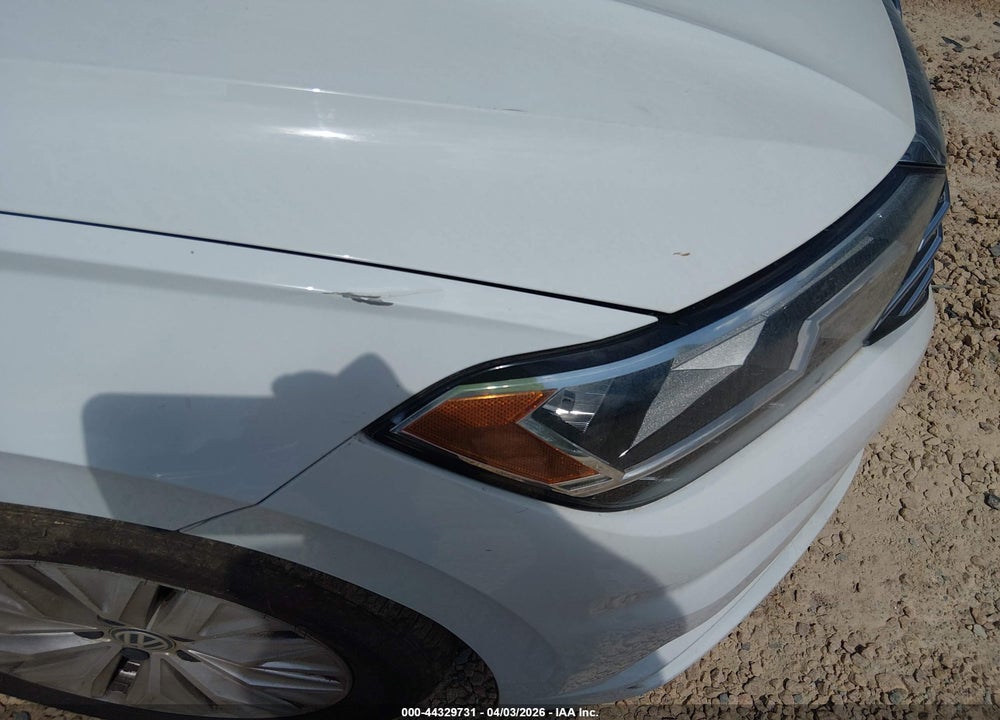 2019 VOLKSWAGEN JETTA 1.4T R-LINE/1.4T S/1.4T SE VIN: 3VWCB7BUXKM130039