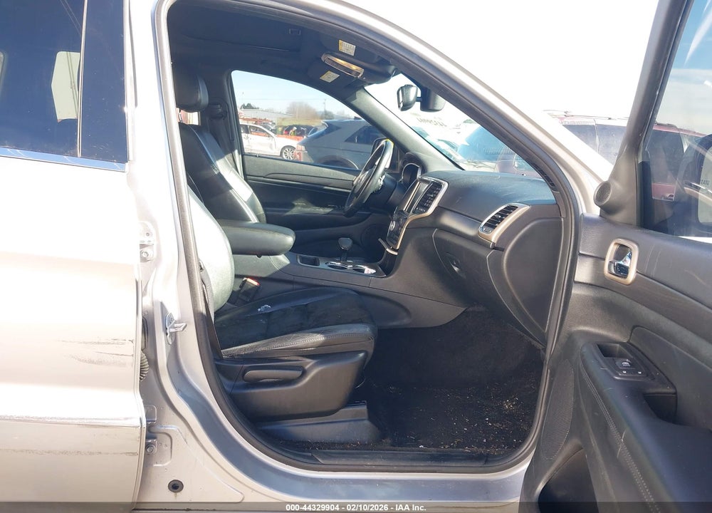 2015 JEEP GRAND CHEROKEE ALTITUDE VIN: 1C4RJFAG2FC675097