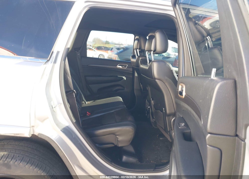 2015 JEEP GRAND CHEROKEE ALTITUDE VIN: 1C4RJFAG2FC675097