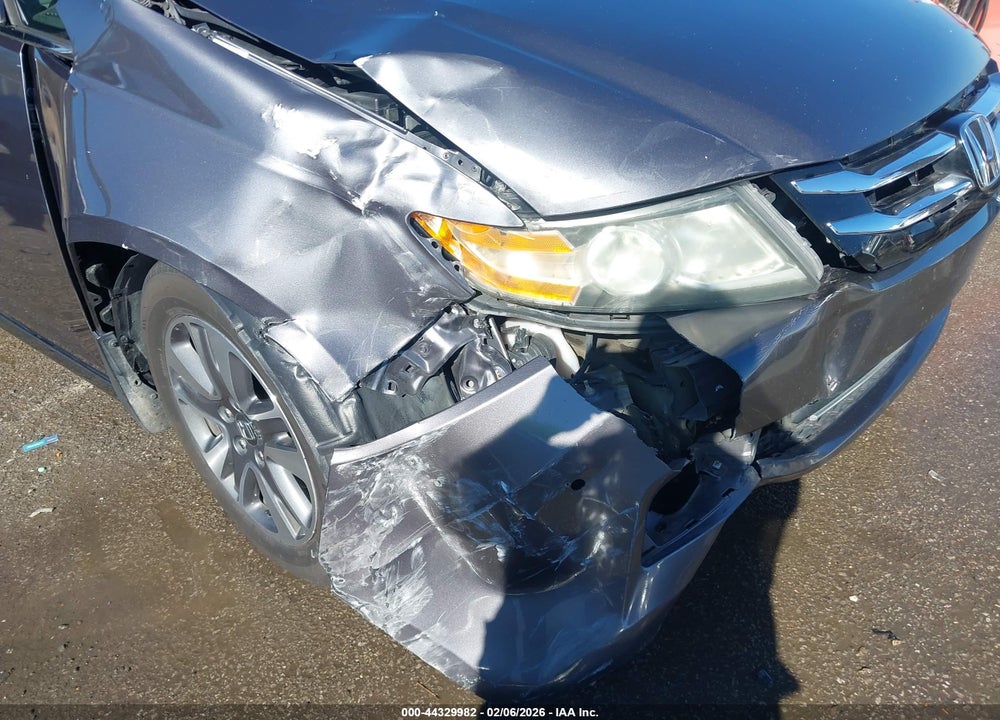 2015 HONDA ODYSSEY TOURING/TOURING ELITE VIN: 5FNRL5H92FB041089