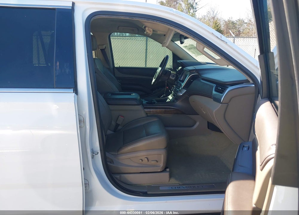 2017 CHEVROLET TAHOE LT VIN: 1GNSCBKC5HR290169