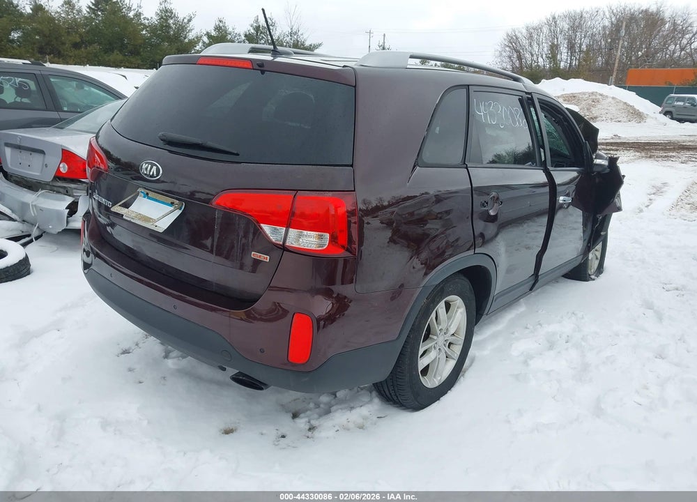 2014 KIA SORENTO LX VIN: 5XYKT3A63EG516066