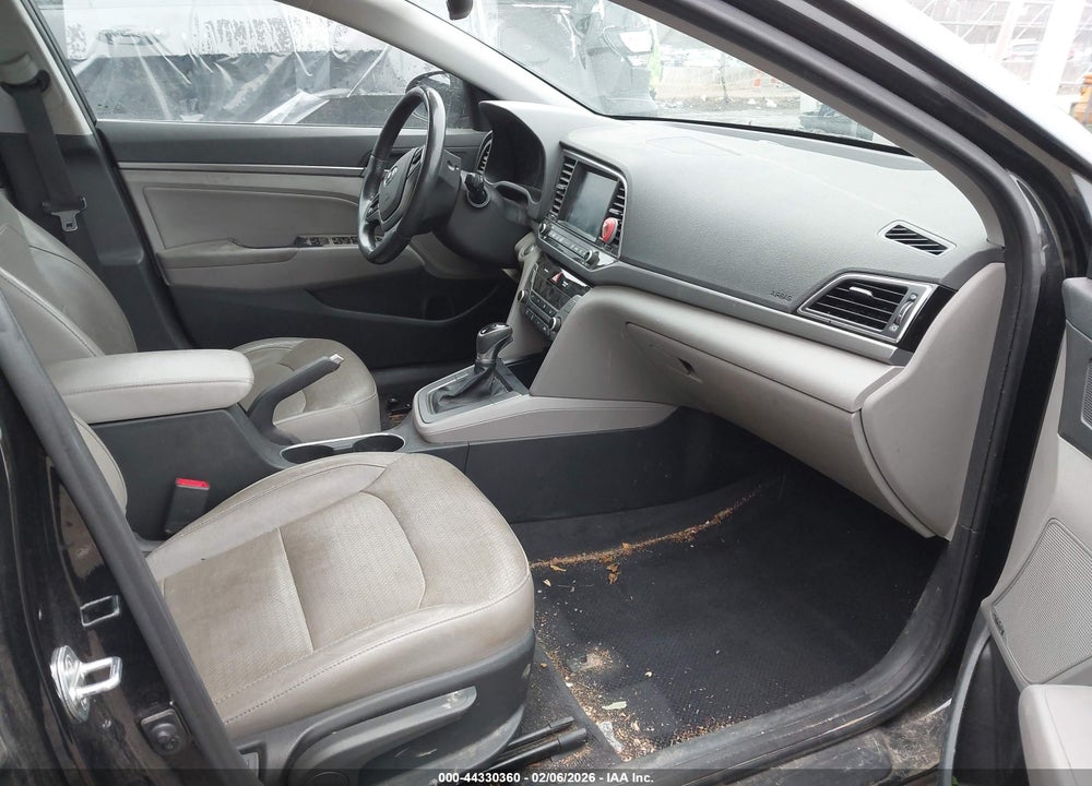 2018 HYUNDAI ELANTRA LIMITED VIN: 5NPD84LF5JH225732