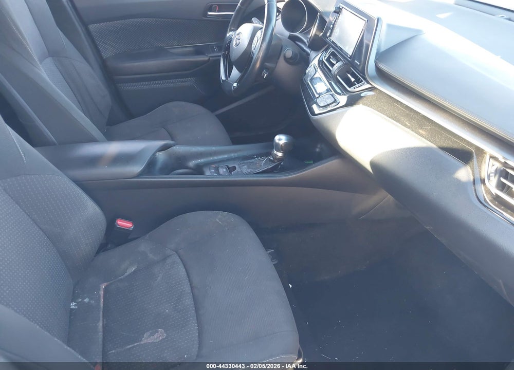 2018 TOYOTA C-HR XLE PREMIUM VIN: NMTKHMBX5JR031728