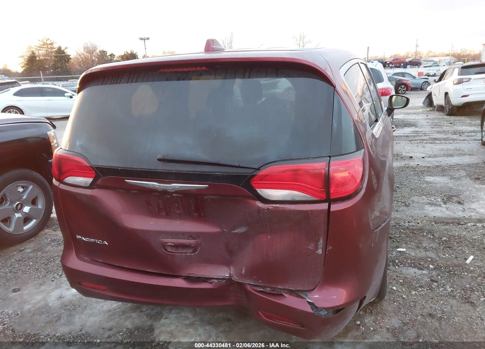 2017 CHRYSLER PACIFICA LX VIN: 2C4RC1CG0HR516194