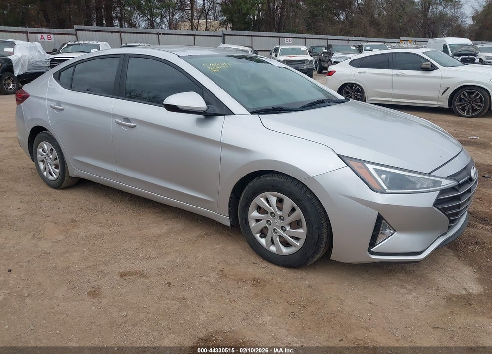 2019 HYUNDAI ELANTRA SE VIN: 5NPD74LF9KH469629