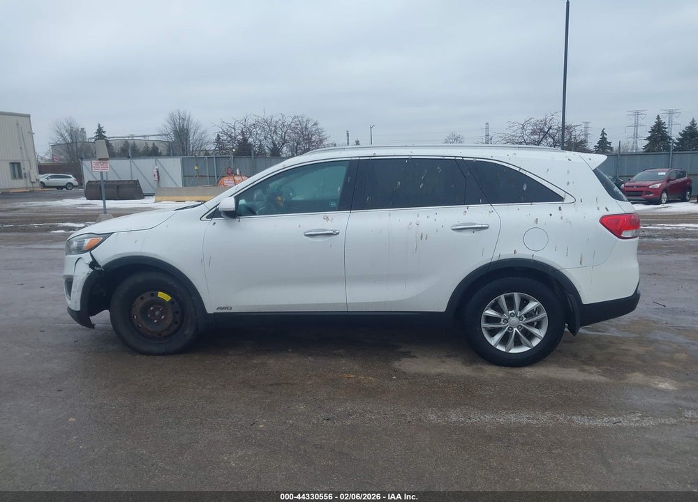 2017 KIA SORENTO 2.4L LX VIN: 5XYPGDA38HG215500