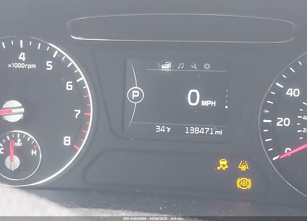 2017 KIA SORENTO 2.4L LX VIN: 5XYPGDA38HG215500
