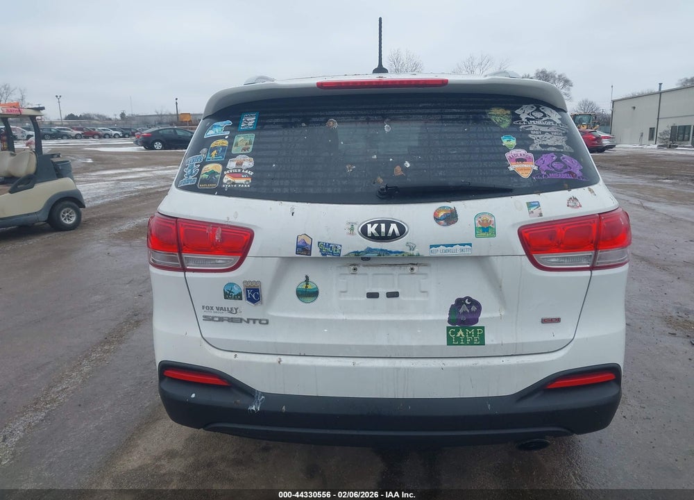 2017 KIA SORENTO 2.4L LX VIN: 5XYPGDA38HG215500