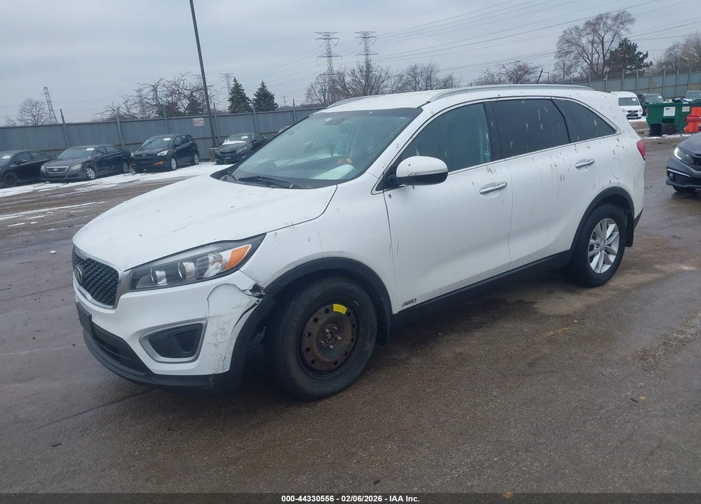 2017 KIA SORENTO 2.4L LX VIN: 5XYPGDA38HG215500