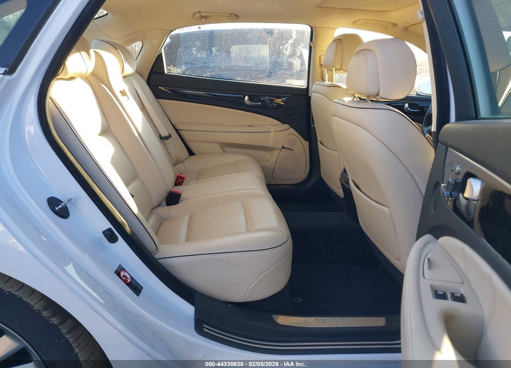 2014 HYUNDAI EQUUS SIGNATURE VIN: KMHGH4JH6EU084940