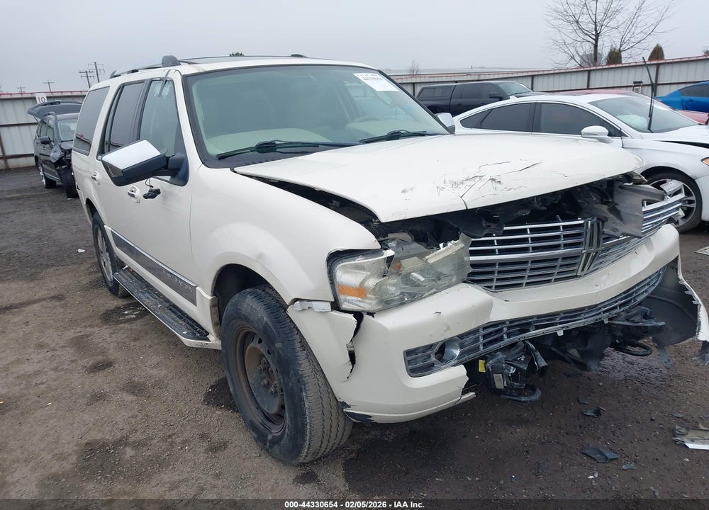 2007 LINCOLN NAVIGATOR ULTIMATE VIN: 5LMFU27537LJ01787