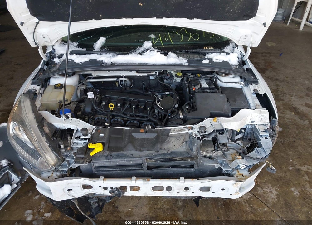 2015 FORD FOCUS SE VIN: 1FADP3K28FL306986