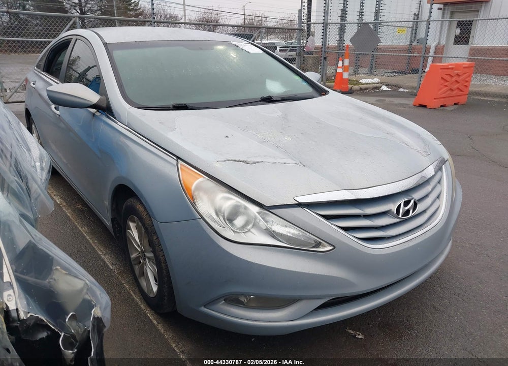 2013 HYUNDAI SONATA GLS VIN: 5NPEB4AC2DH600043