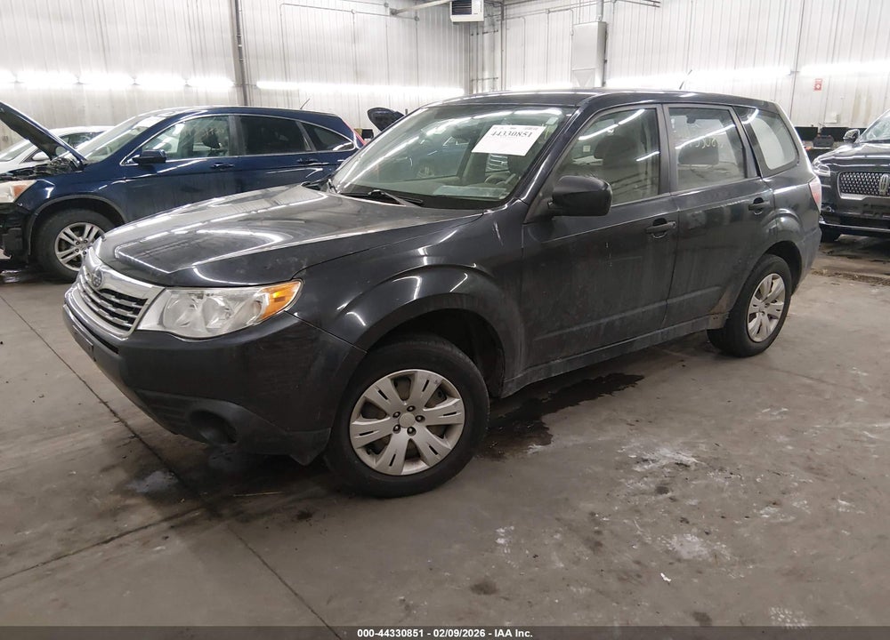 2010 SUBARU FORESTER 2.5X VIN: JF2SH6AC1AH703656
