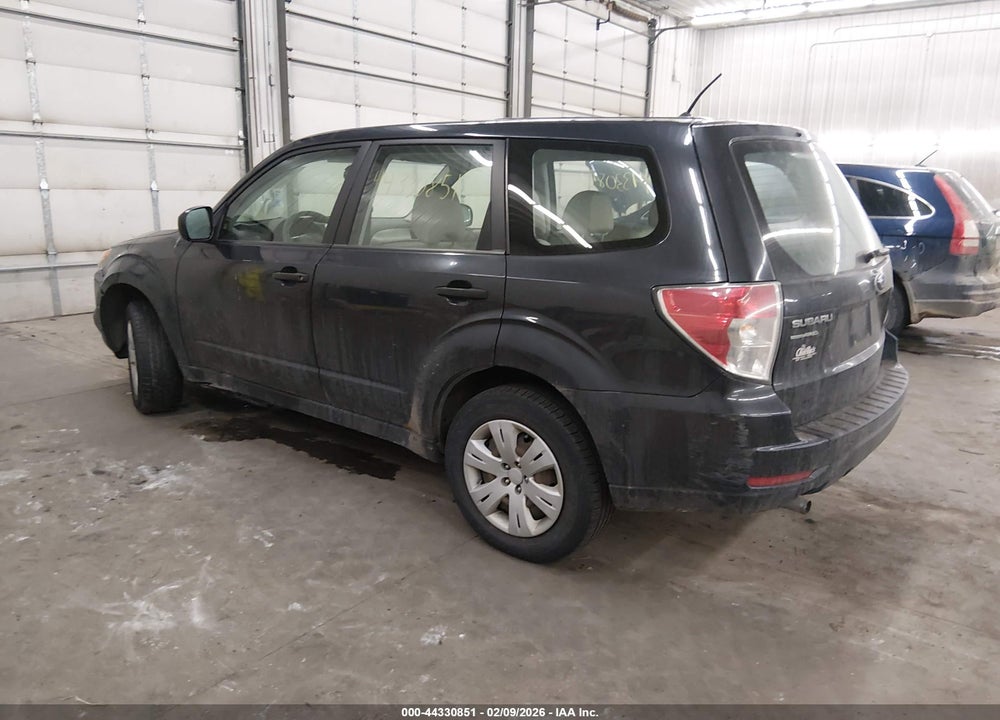2010 SUBARU FORESTER 2.5X VIN: JF2SH6AC1AH703656