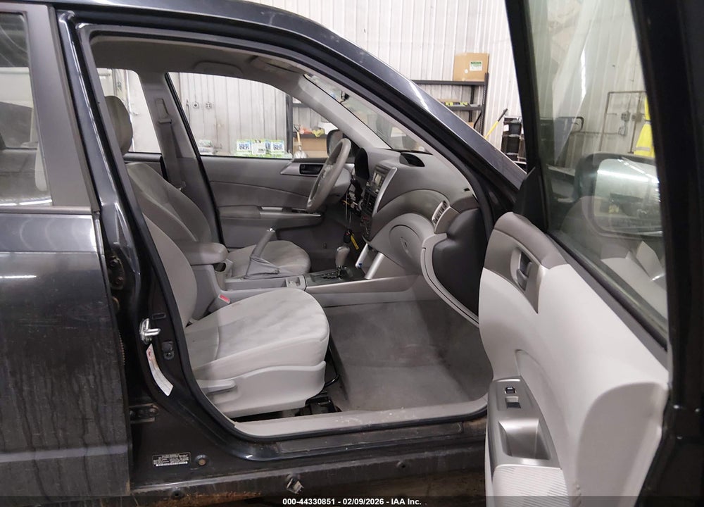 2010 SUBARU FORESTER 2.5X VIN: JF2SH6AC1AH703656