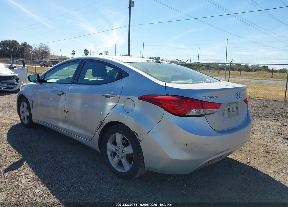 2013 HYUNDAI ELANTRA GLS VIN: KMHDH4AEXDU873020