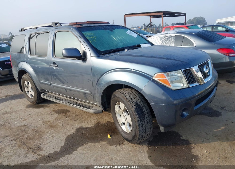 2005 NISSAN PATHFINDER SE VIN: 5N1AR18W55C756255