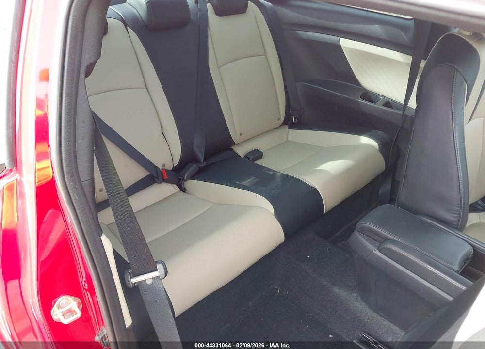 2018 HONDA CIVIC TOURING VIN: 2HGFC3B98JH354877