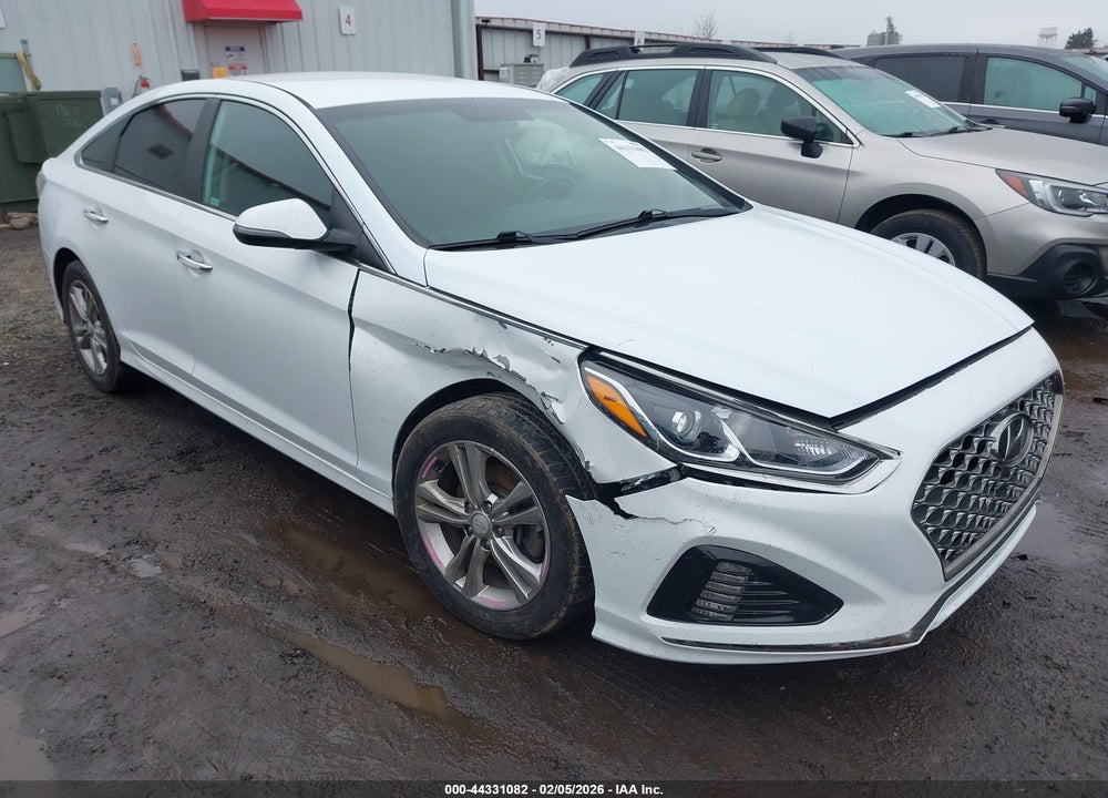 2019 HYUNDAI SONATA VIN: 5NPE34AF0KH747207