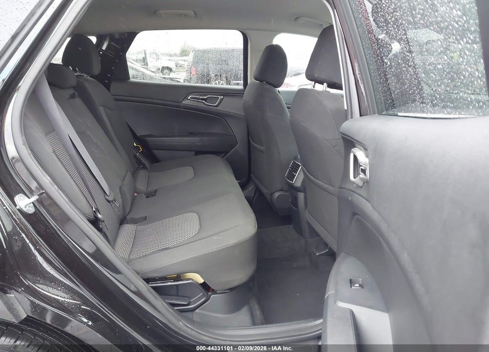 2023 KIA SPORTAGE HYBRID LX VIN: KNDPUCAG5P7093177