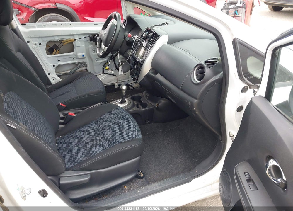 2017 NISSAN VERSA NOTE SV VIN: 3N1CE2CP1HL369695