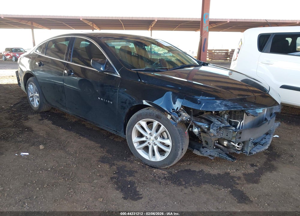 2018 CHEVROLET MALIBU LT VIN: 1G1ZD5ST5JF229913