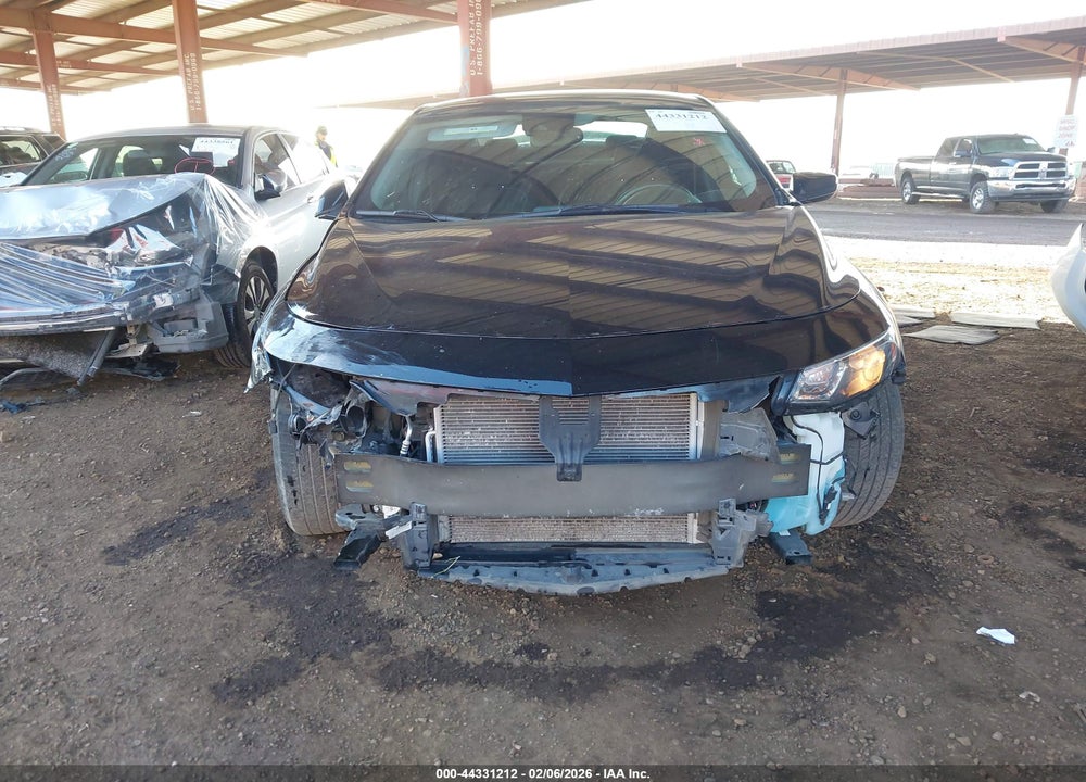 2018 CHEVROLET MALIBU LT VIN: 1G1ZD5ST5JF229913