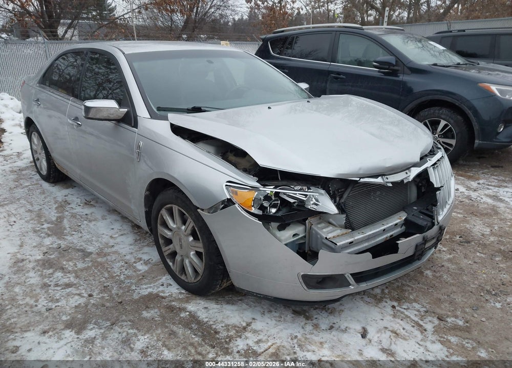 2011 LINCOLN MKZ VIN: 3LNHL2GC4BR772358