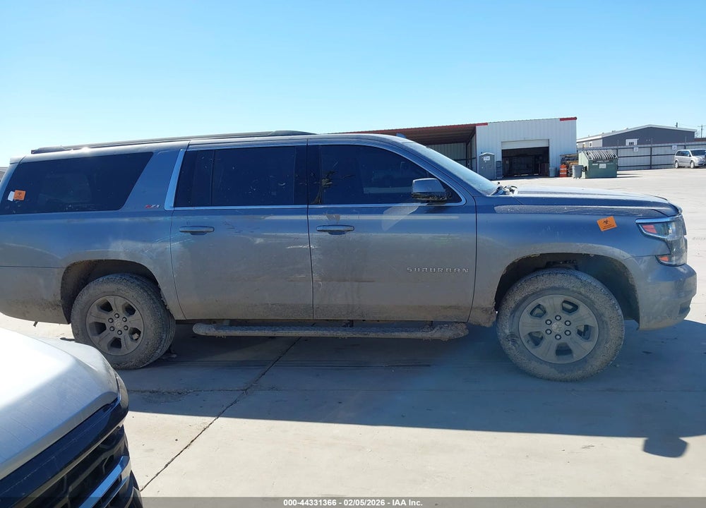2020 CHEVROLET SUBURBAN 4WD LT VIN: 1GNSKHKC1LR103377